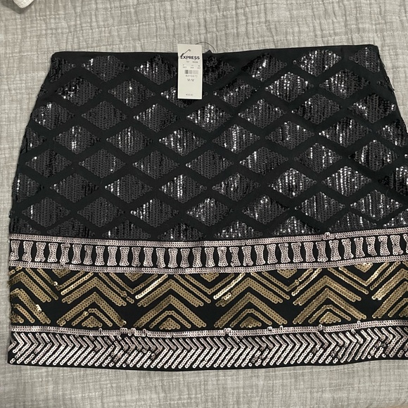 Express mini skirt - Picture 2 of 2